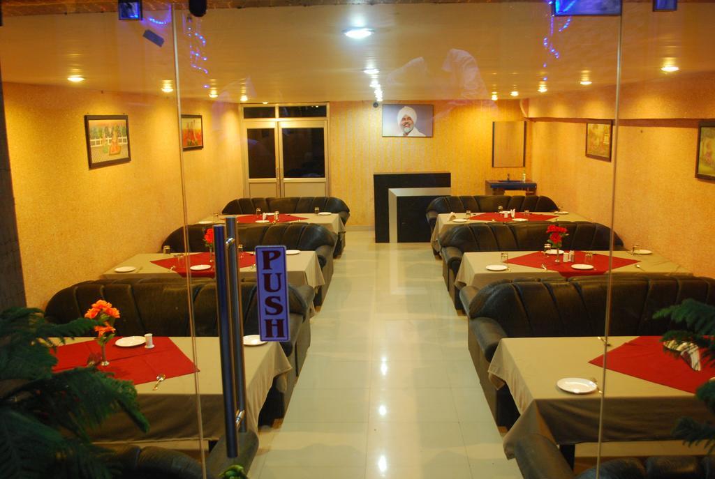 Collection O Royal Plaza Hotel Pushkar Exterior foto