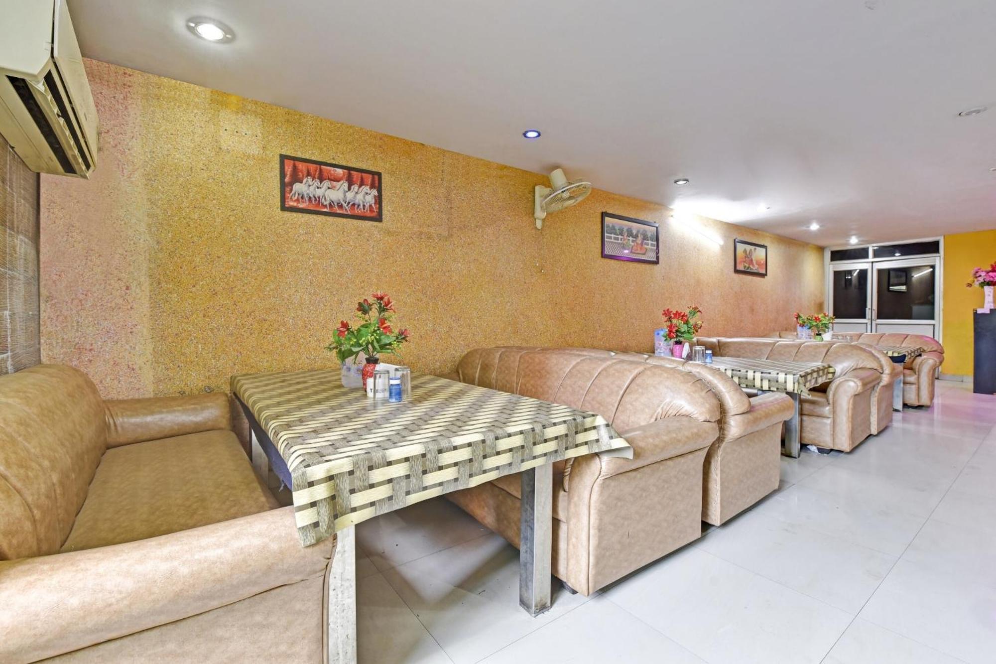Collection O Royal Plaza Hotel Pushkar Exterior foto